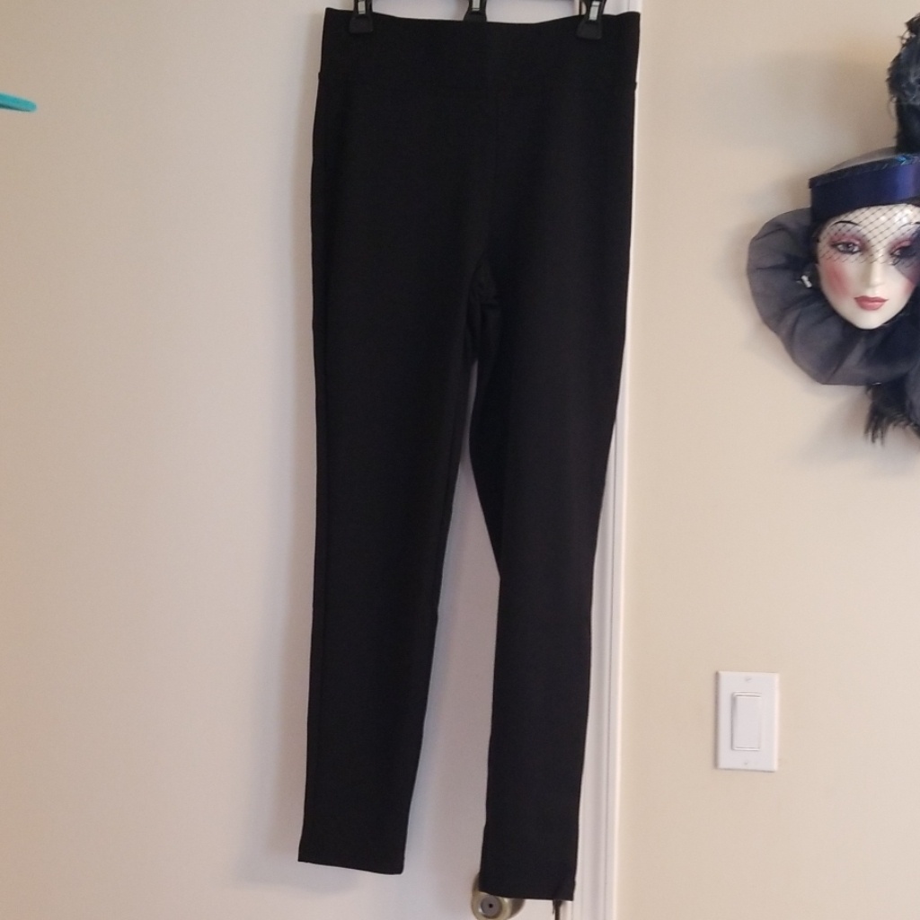 Brooke Shields Black Basic Pants